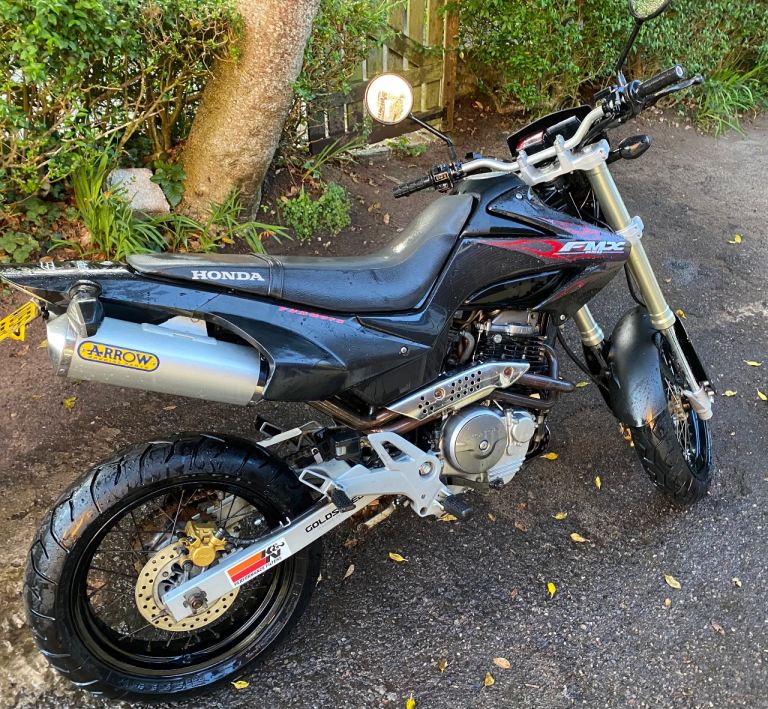 Honda Fmx 650 frame and V5 log book 