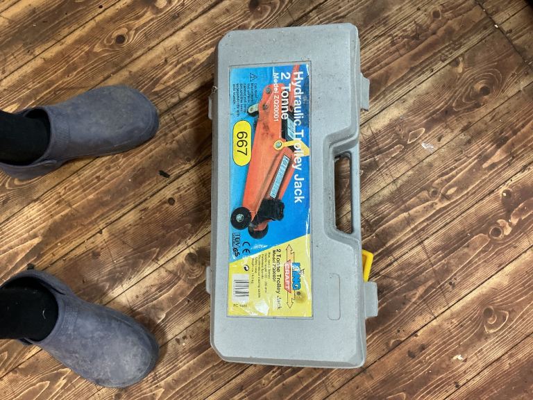 Two ton car jack