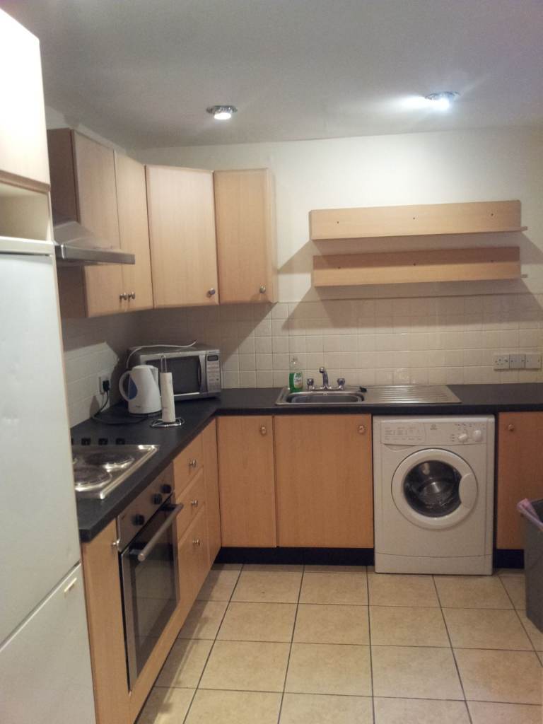 Fully furnished three bedroom house to rent in University area, Holy Lands, South Belfast
