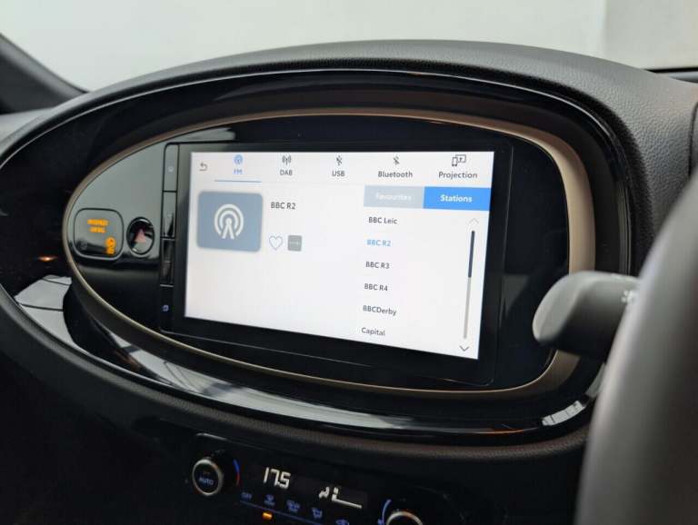 2022 Toyota Aygo X 1.0 VVT-i Exclusive Hatchback 5dr Petrol x-shift Euro 6 (s/s) (72 ps) NAVIG HA...