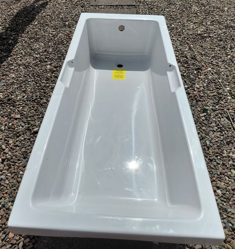 Modern white rectangular bath ,unused.