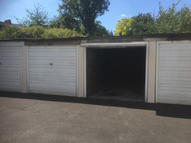 Single garage for rent Camden/Islington