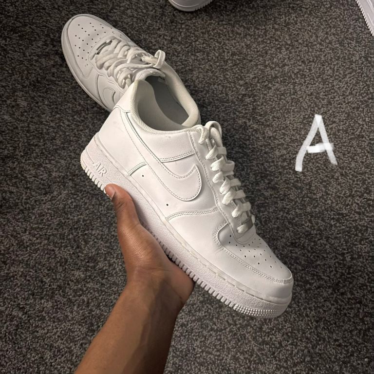 Nike Air Force 1 White Trainers Size 9 - NEED GONE 