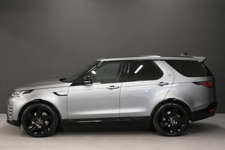 2021 Land Rover Discovery 3.0 Discovery R-Dynamic SE D MHEV Auto 4WD 5dr SUV Diesel Automatic