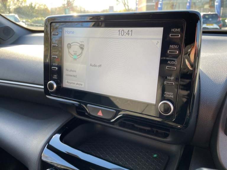 2023 Toyota Yaris Cross 1.5 Hybrid Design 5dr CVT HATCHBACK PETROL/ELECTRIC Automatic