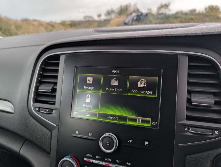 2017 Renault Megane 1.6 dCi Dynamique Nav 5dr ESTATE DIESEL Manual