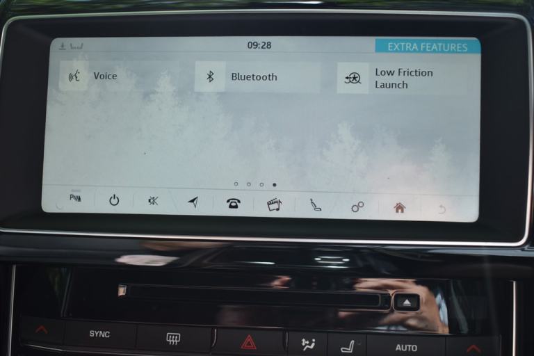 2018 Jaguar XE PORTFOLIO+Low Mileage Petrol Model! Saloon Petrol Automatic