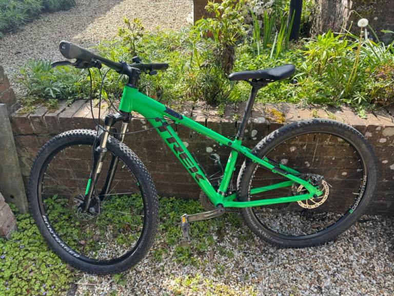 Trek Marlin 4 mountain bike