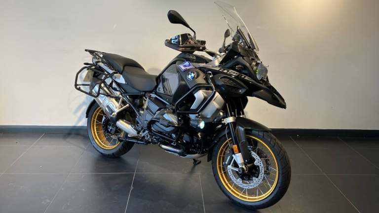 2024 BMW R1250 BMW R1250 GS Adventure TE DUEL Petrol Manual