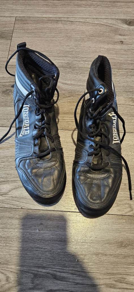 Lonsdale boxing boots