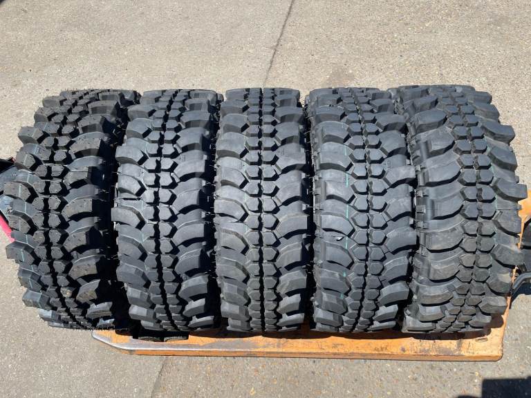 215/70R16 MT MUD EXTREME MT/R 109Q 4x4 TYRES 215 70 R16 OFF ROAD M+S For Sale