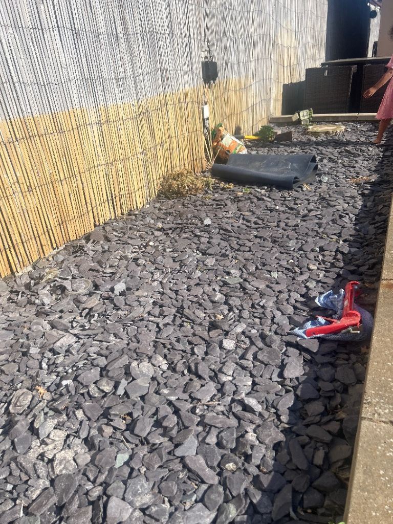 Free slate for self bagging and collection 
