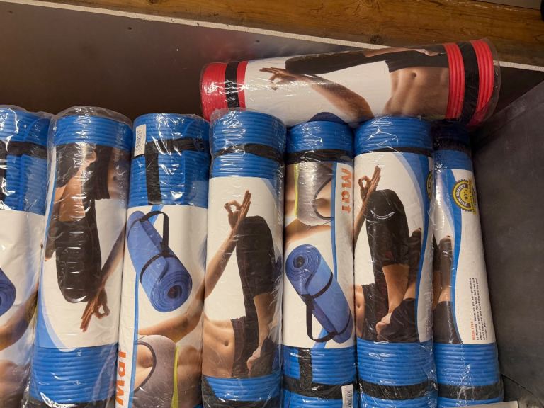Maximo yoga mats for sale 