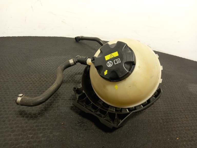 Bmw 2 Series Radiator Expansion Tank 2014-2021 1.5l B38b15m0 (B38b15a) Rde2