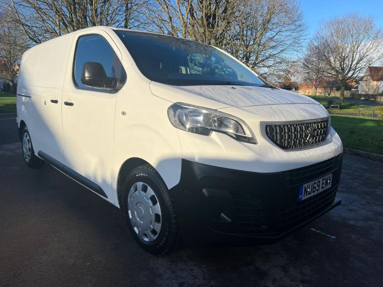2019 Peugeot Expert 1000 1.5 BlueHDi 100 Professional Van fantastic van  PANEL VAN Diesel Manual