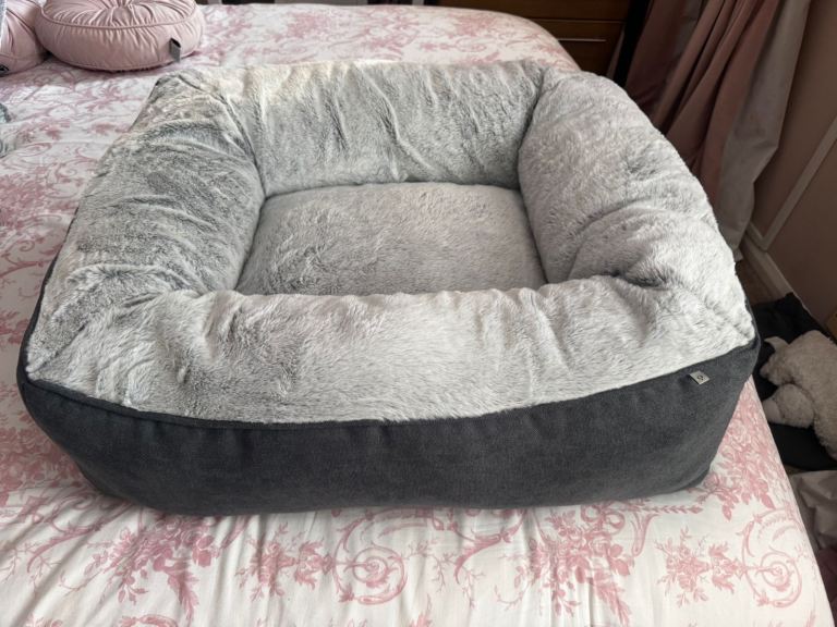 Luxury Orthopaedic Plush Dog Bed