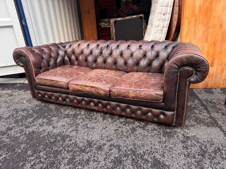 Vintage Chesterfield Sofa Possible Delivery 