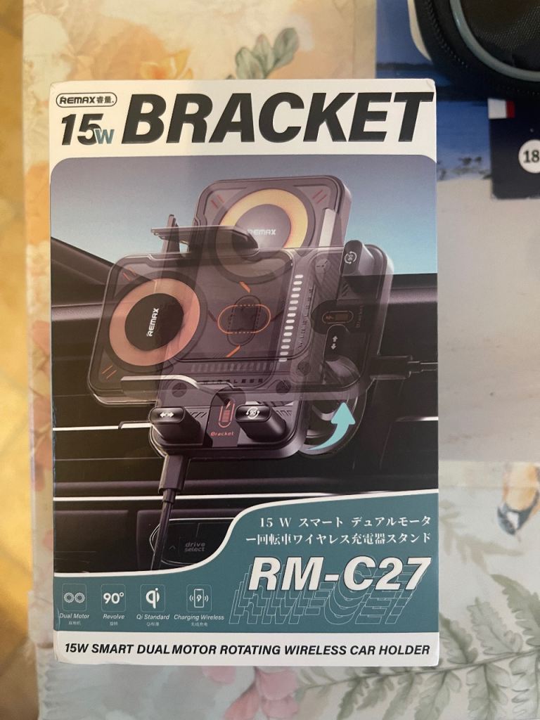 Remax RM-C27 15W Smart Dual Motor Rotating Wireless Car Holder