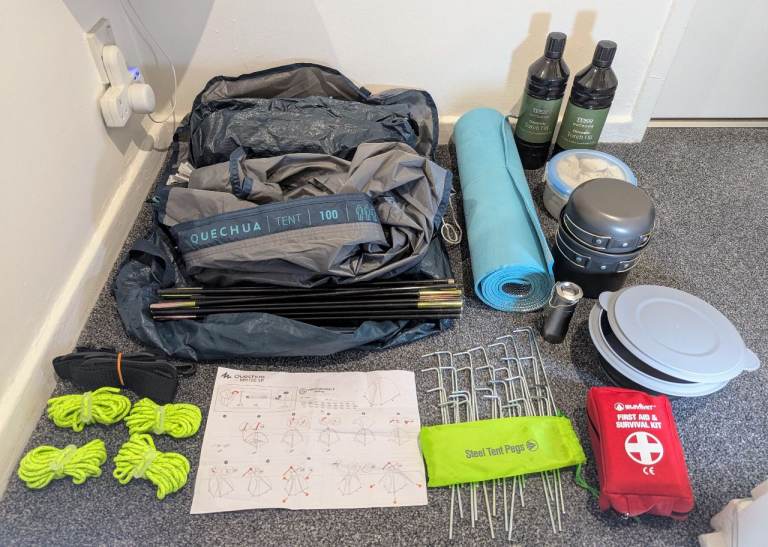 NEW Decathlon Quechua MH100 3 Person Tent + Folding Stool, Med-Kit, Roll Mat, Pots, Torch etc