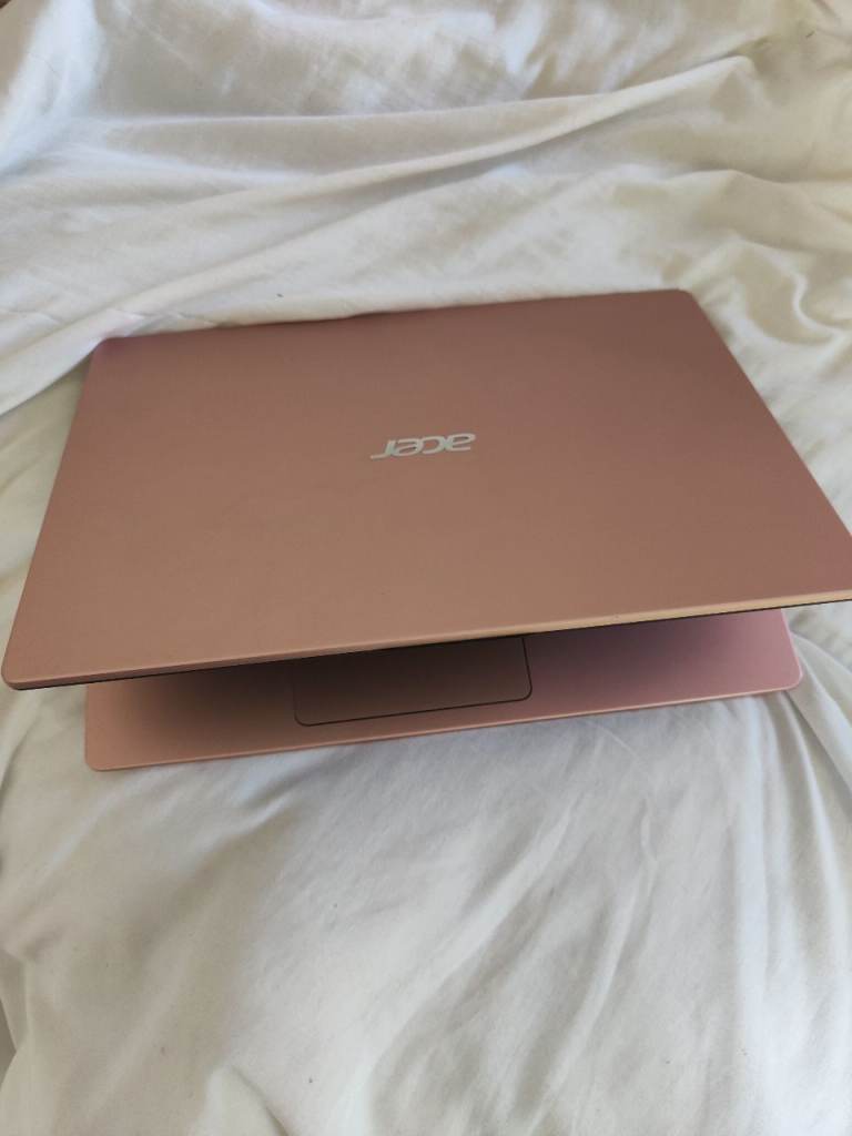 Acer swift laptop 