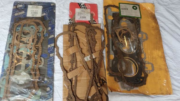 Garage clearance job lot Ford Granada gaskets 