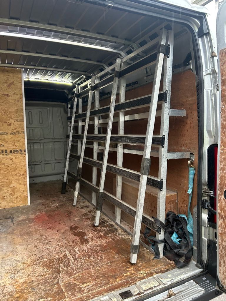 Internal Glass Frail for Van 