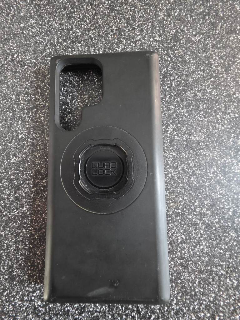 Quad lock mag case