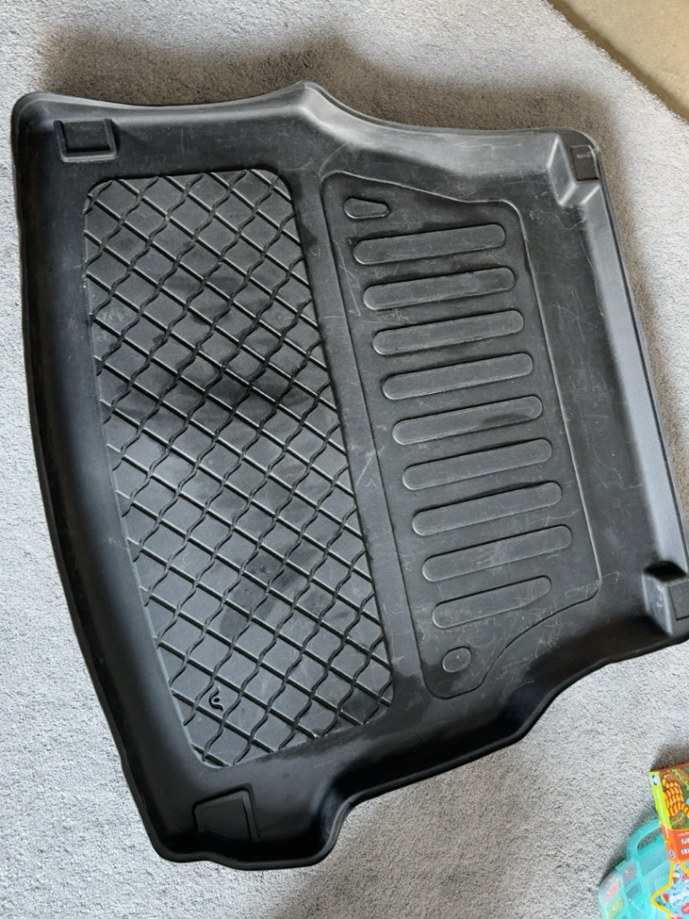 Nomad Waterproof Boot Liner – Mercedes C-Class W206 Saloon 2021+