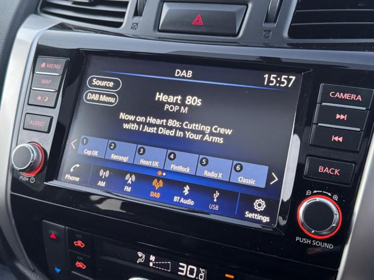  Nissan Navara 2.3 dCi N-Guard Auto 4WD Euro 6 4dr Diesel Automatic