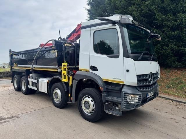 2020 70 Mercedes Arocs 3240 Euro 6 8x4 tipper Epsilon m125l crane wacker carrier