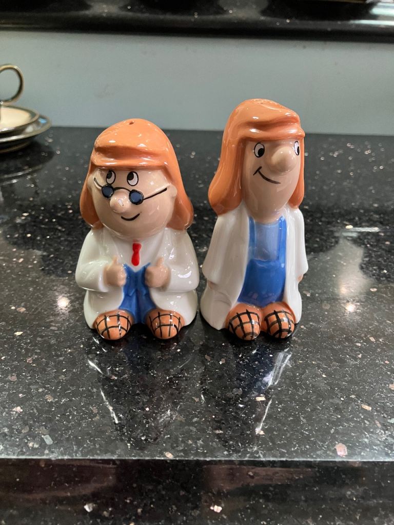 Tetley Tea Folk salt and pepper set