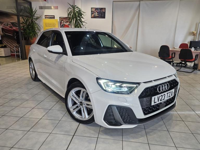 AUDI A1 1.0 TFSI 30 S line(CAT-S). 2023