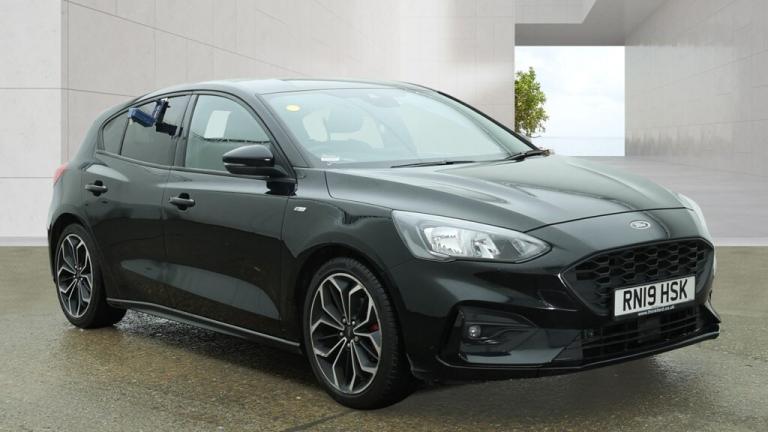 2019 Ford Focus 1.0 EcoBoost 125 ST-Line X 5dr ++ NAV / CARPLAY / ULEZ / DAB ++ HATCHBACK Petrol ...