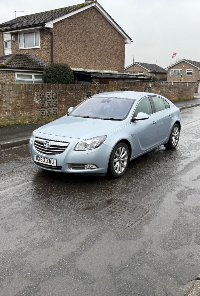 Vauxhall, INSIGNIA, Hatchback, 2013, Manual, 1956 (cc), 5 doors