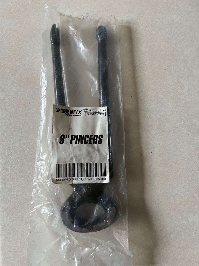 Screwfix nail cutters/pullers 8”