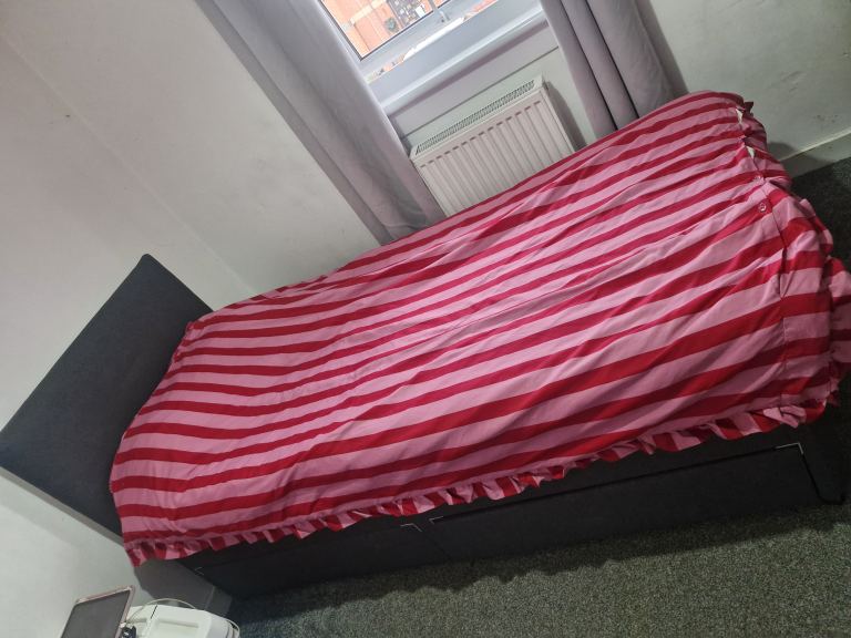 Single Bed Frame with Storage – Good Condition