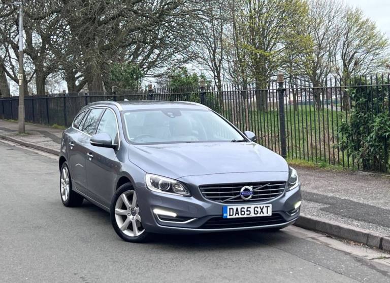 2015 65 VOLVO V60 2.0 D4 SE LUX NAV ESTATE 5DR DIESEL AUTO EURO 6 (S/S) (190 PS)