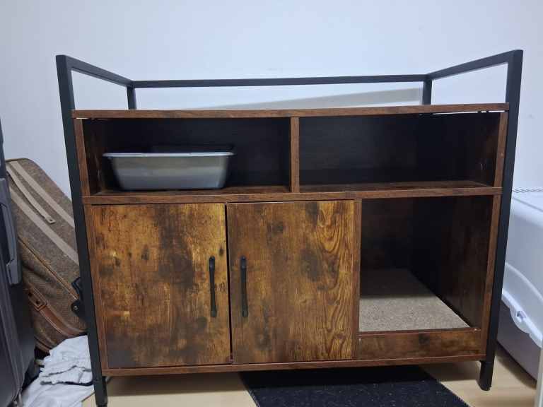 Cat litter cupboard 