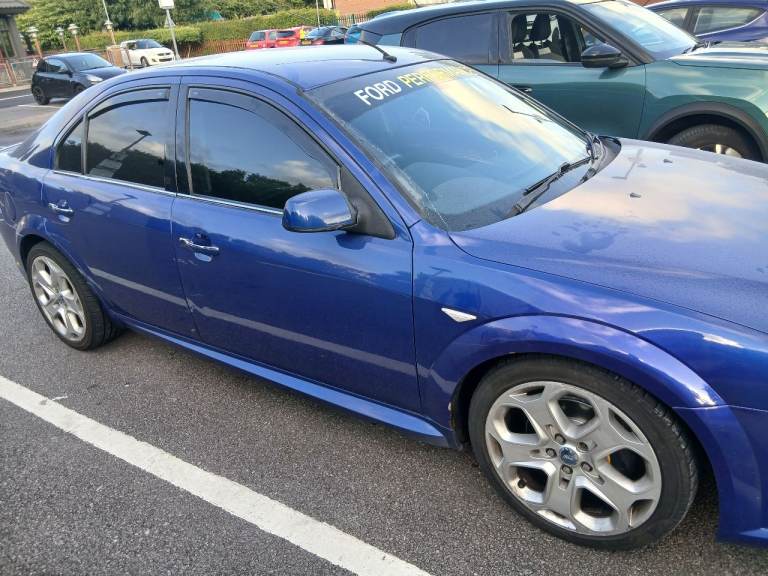 Ford, MONDEO, Hatchback, 2006, Manual, 2198 (cc), 5 doors