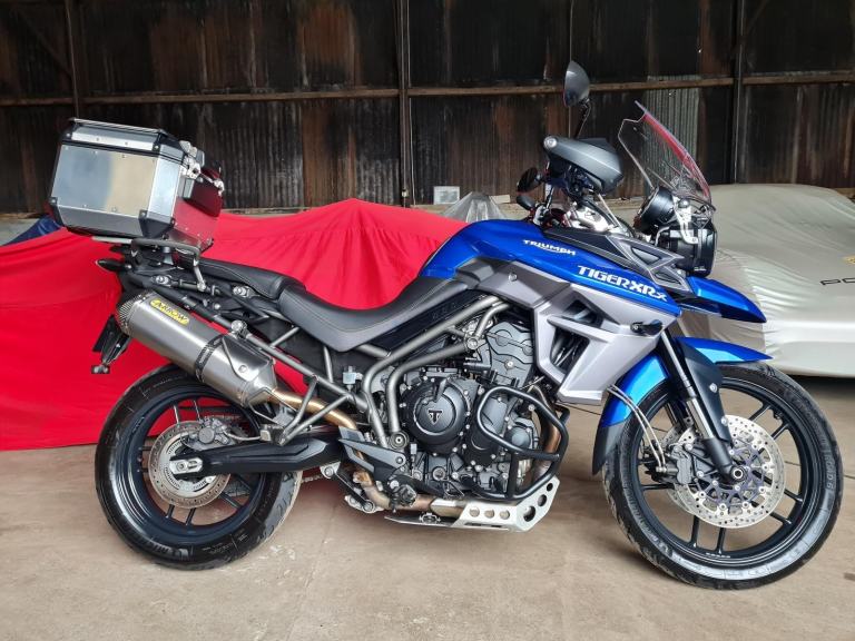 Loads Of Extras Absolutely Outstanding 2016 Triumph Tiger 800 XRX Factory Low Fully Loaded 