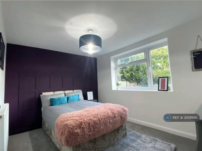 1 bedroom in Ulcombe Gardens, Canterbury, CT2 (#3001935)