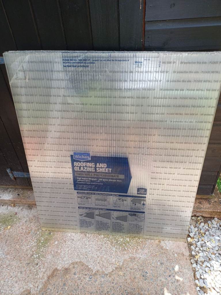Polycarbonate roofing sheets