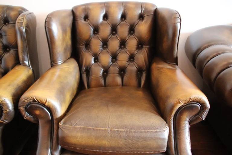 Pair of Thomas Lloyd Chesterfield Regent Armchairs (UK Delivery)