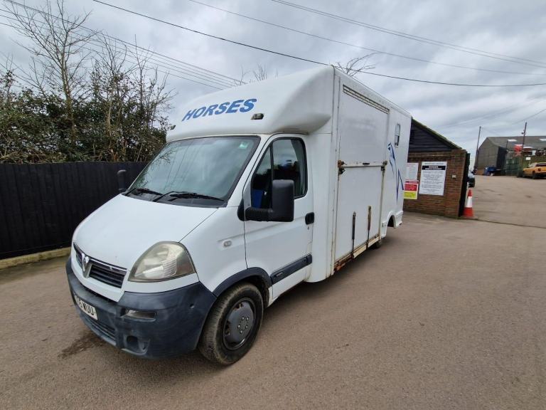Vauxhall Movano Horsebox Horse box 2005 (AO05WUU)