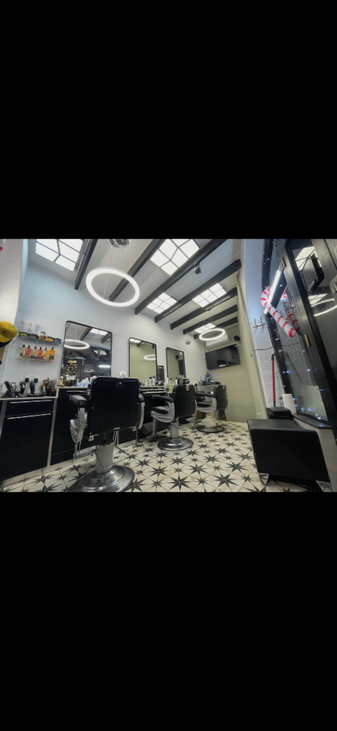 Barber job opportunity 