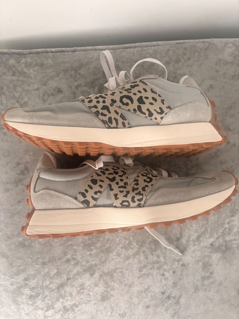 Women’s Nike trainers 