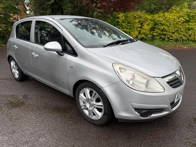 Vauxhall Corsa 1.4i 16v Club 5dr Petrol Automatic