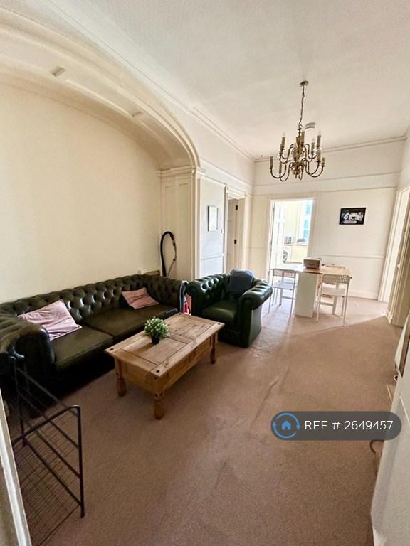 2 bedroom flat in Imperial Hotel, Exeter, EX4 (2 bed) (#2649457)