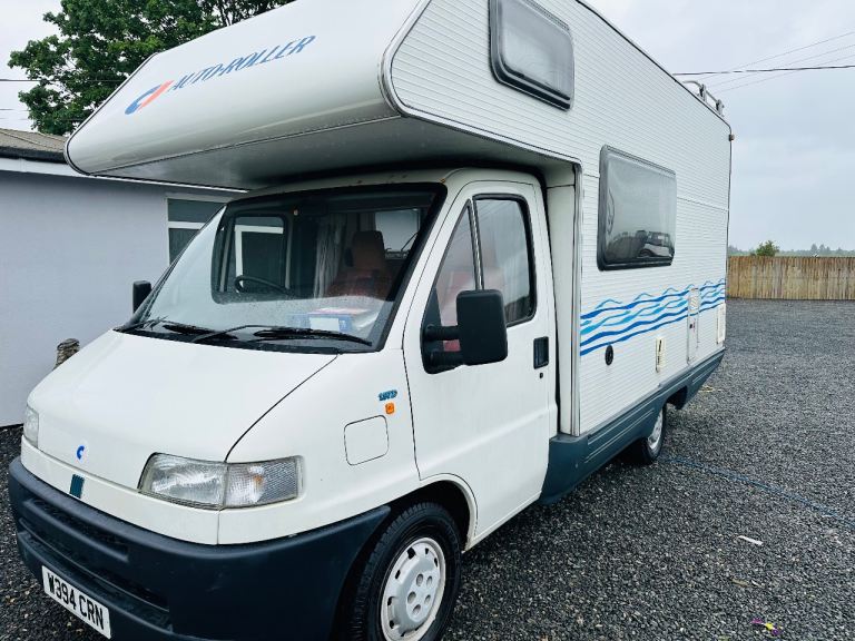 Auto roller motorhome 4/5 berth 