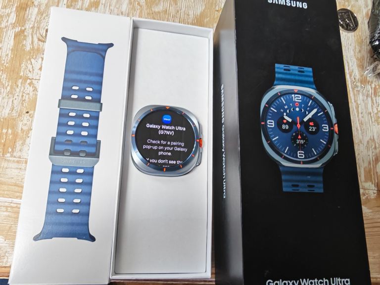 Samsung Watch Ultra 47mm. WiFi and cellular Titanium Blue Latest 64g 2025 model